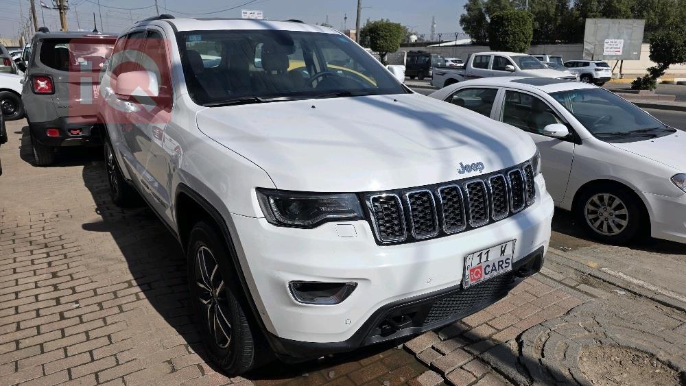 جيب جراند شيروكي